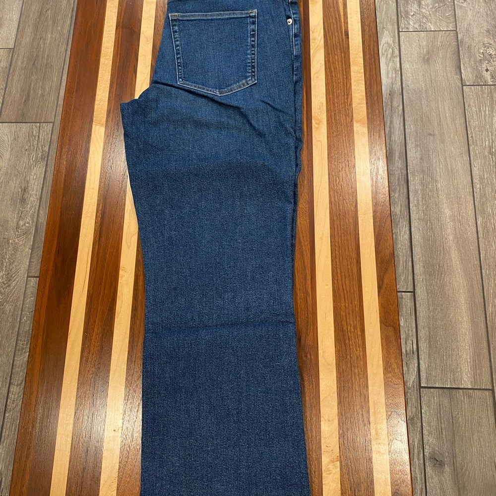 Everlane Kick Crop Blue Denim Jeans
